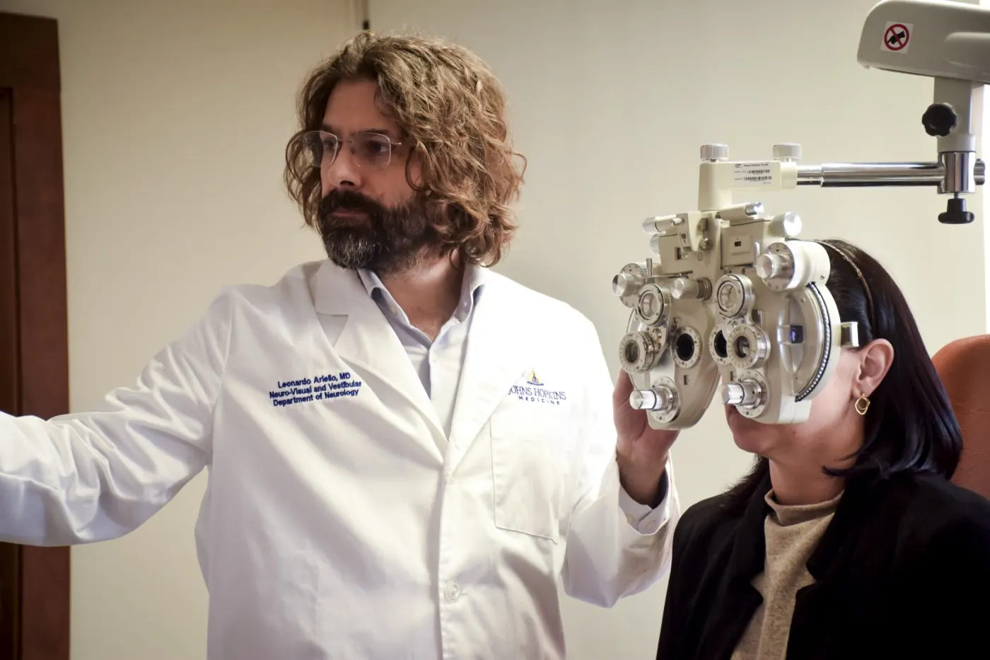 Avaliação neuro-oftalmológica na INVE